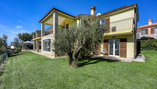 Villa LUMARE AQUA - Pool, Jacuzzi & Garden - Foto 2, Garden view