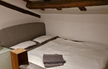 Chateau-une - a Beautiful historic medieval holiday rental. - Foto 9