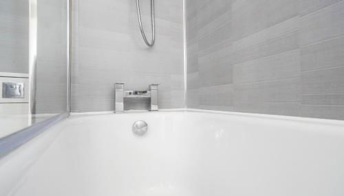 Livingston 4 Bed + Car Space - Foto 4