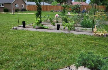 Quaint Cottage - Kansas City Area - Foto 16