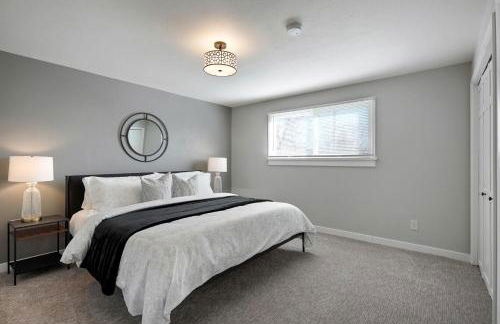 Serene 4-Bedroom Getaway in Arvada! Pet-friendly! - Foto 19