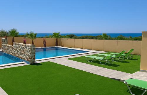 Paliochora Beachfront Escape, Milolithos Pool Retreats - Foto 4