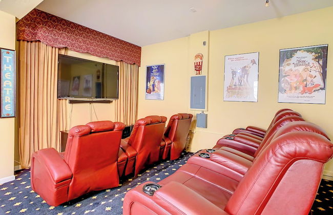 Comrow Castle Magical Getaway - Photo 45