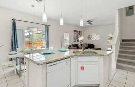 Spacious Family Townhouse Sleeps 8 - Foto 10