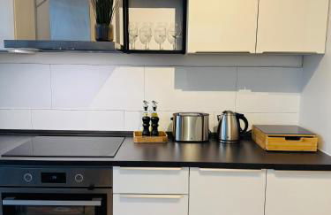 Charmantes Apartment mit Balkon - Küche - SmartTV - Foto 12