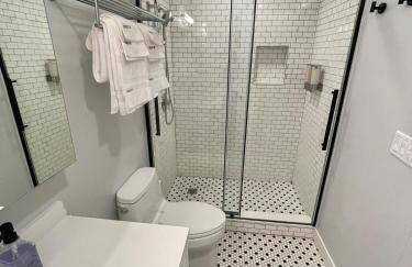 Fireside at The Village - Near Hike/bike! - Photo 19