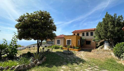 Varias Art House - Foto 1, Garden, Garden view