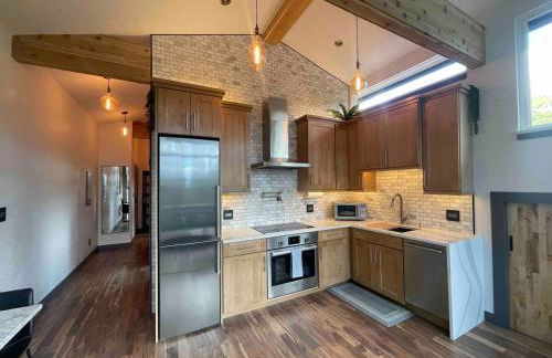 Blue Owl - Tree House Views! Couples Getaway! - Foto 2