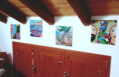 Casa Happy - La mansarda del sorriso con parcheggio privato a Valcorrente - Foto 10