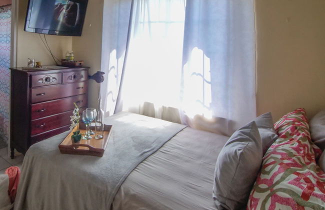 Entire Homestay In Kingston - by Airport - Foto 4