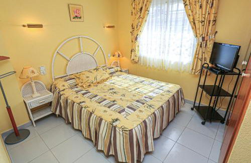 LTIORAL COSTA DORADA - CASA MERCURI Only families - Photo 22