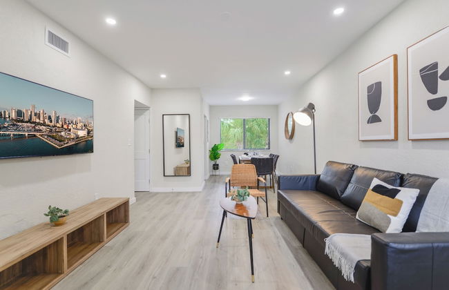 Amazing Experience in Calle Ocho - Photo 39