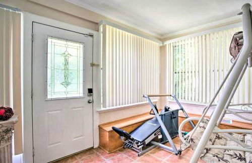 Charming Yonkers Retreat - 10 Mi to Central Park! - Foto 25
