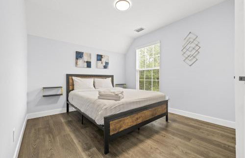 3BR Family Retreat with Modern Comforts - Foto 28