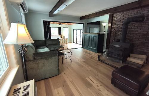 Bluebell Lake Retreat - Photo 13