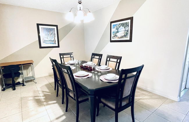 Lakeside Community, Pools, and More! - Photo 4