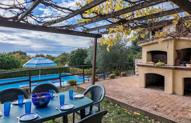 Villa Paola 6 in Gualdo Cattaneo - Photo 4