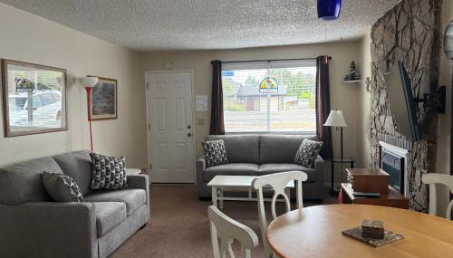 Lazy K Cabin - Photo 5