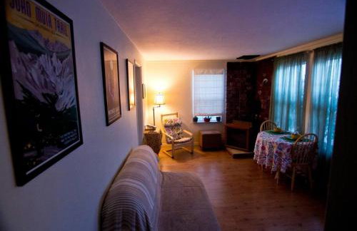 Cozy Muir Cottage - In Town - Pet Friendly - Foto 3