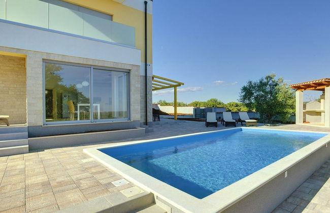 Villa in Peroj With Pool Near Barbariga Beach - Foto 30