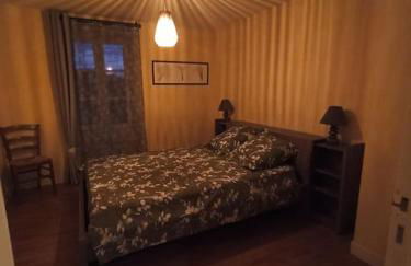 Gite 3 chambres, 2 à 10 pers et jardin clôturé - Foto 40