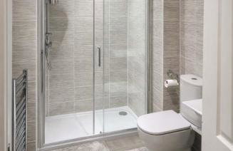 The Grand 4-Bed Ebbsfleet Home - Big Garden & Parking Space, Near Bluewater - Foto 16