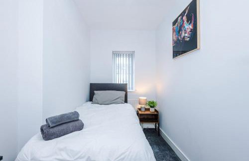 Contractor, Relocation, insurance , 4 bedroom property, Bury - Foto 15