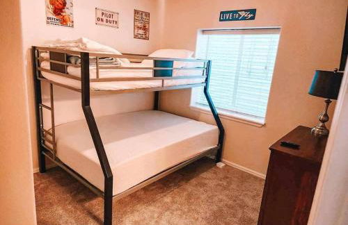 Palmer Lake near AF Academy Pet Friendly King Bed 4 TVs - Foto 15