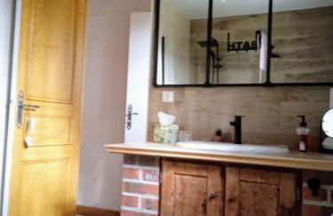 Gite meublé avec étang en lisière de forêt. - Photo 37