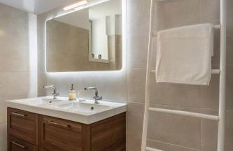 Naousa - 2BR House with Amazing View - Caper - Photo 18