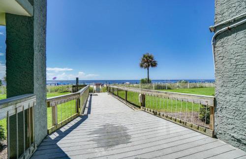Long Beach Resort by Panhandle Getaways - Photo 14