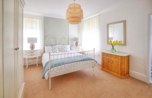 Seaside spacious 4 BR Nr Town centre pet friendly sailing & open golf course - Foto 2