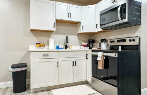 Maple M- NEW-Mins to DHMC/ Hanover/Lebanon NH - Foto 13