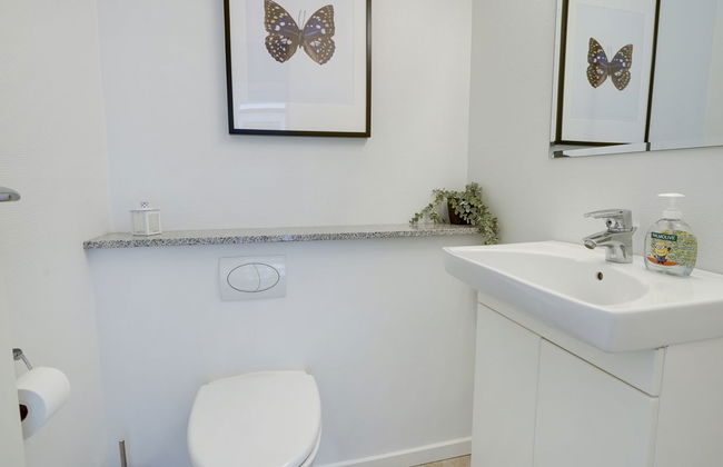 "Thorwith" - 150m from the sea - Foto 8