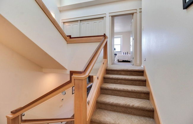 Rooftop Deck Walk to River Downtown Fire pit - Foto 5