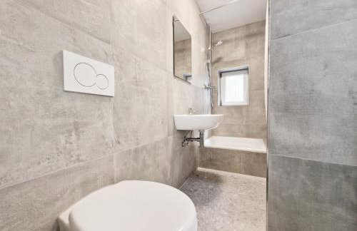 Tolstov Apartments - 2 , 3 and 4 Room Apartments - 25 Min Messe DUS - Foto 40
