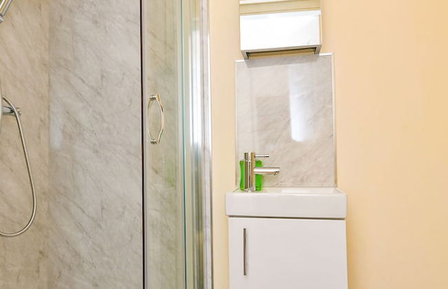 The Elm Wood Apartments - Photo 55