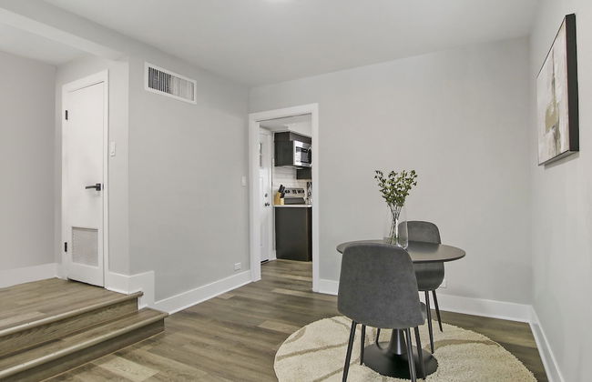 Fascinating 1BR Apartment in Skokie - Foto 8