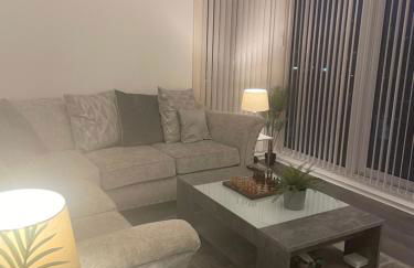 The Paisley Penthouse - Stunning View of the Abbey - Foto 84