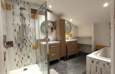 Grand Gîte Vivonne 8 personnes, Terrasse, Confort, babyfoot - Foto 18