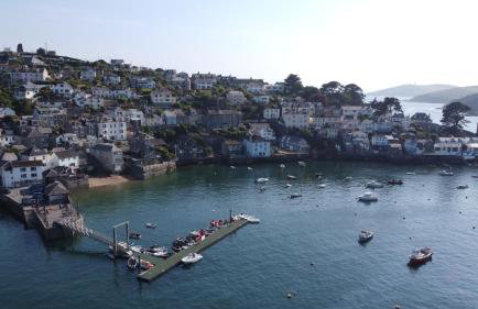 Enchanting Harbourside Cottage with Panoramic Views - Foto 42