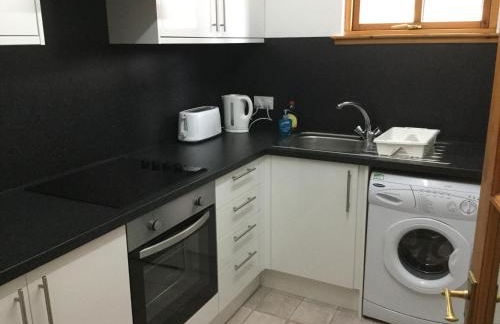 The Culloden is a Comfortable two Bedroom Apartment That Sleeps Four Adults - Photo 15