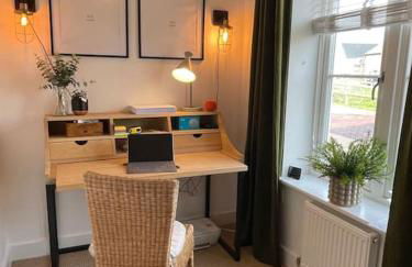 Stunning! Beautiful contemporary property in Holt, Norfolk - Photo 11