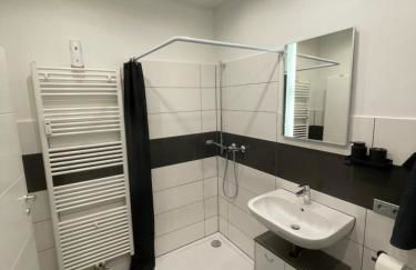 Modernes 2-room Apartment mit Terrasse - Foto 7