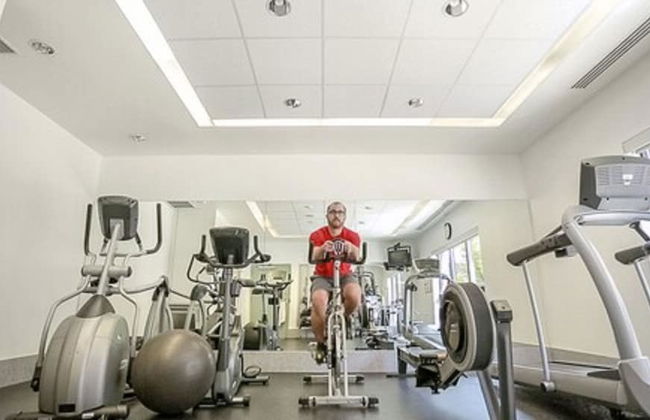 Cartier Place Suite Hotel - Photo 22