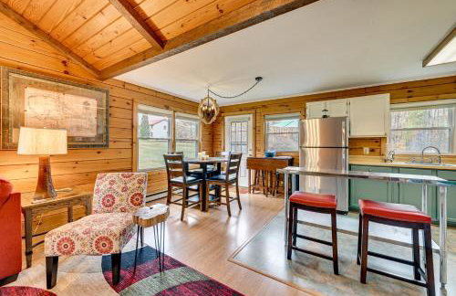High Peak Heaven Cozy Log Cabin on 1 Acre! - Foto 14