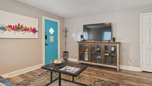 Heart of Westport 1BR - Photo 5