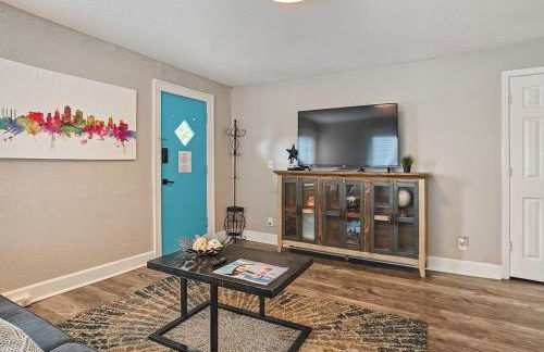 Heart of Westport 1BR - Photo 5