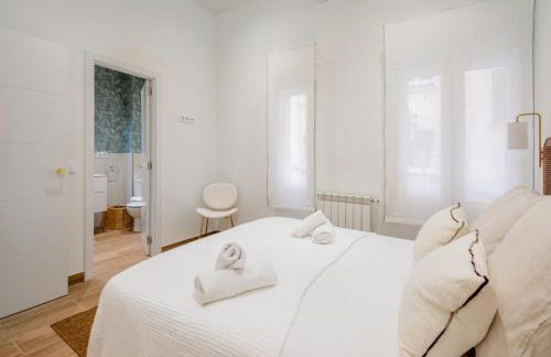 2 bedrooms 2 bathrooms furnished - Chamberi - modern - MintyStay - Photo 12