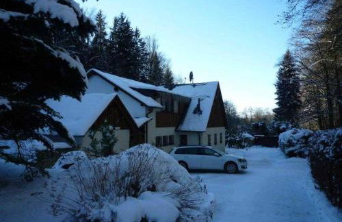 Ferienhaus Jägerhaus Oppach Alleinlage mit See - Foto 58